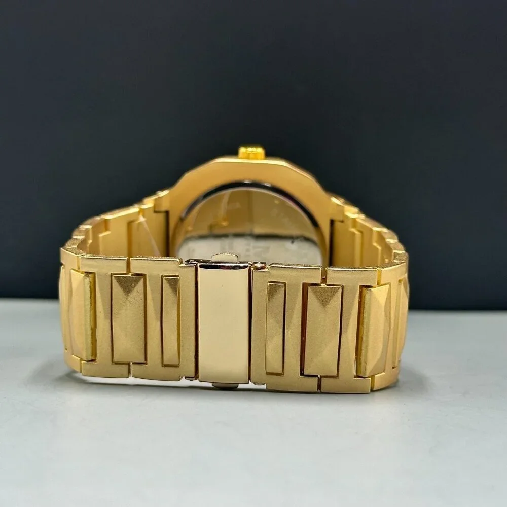 Montres Carlo Watch Men Gold Tone Round Dial 48MM New Battery 8.5 New With Tags